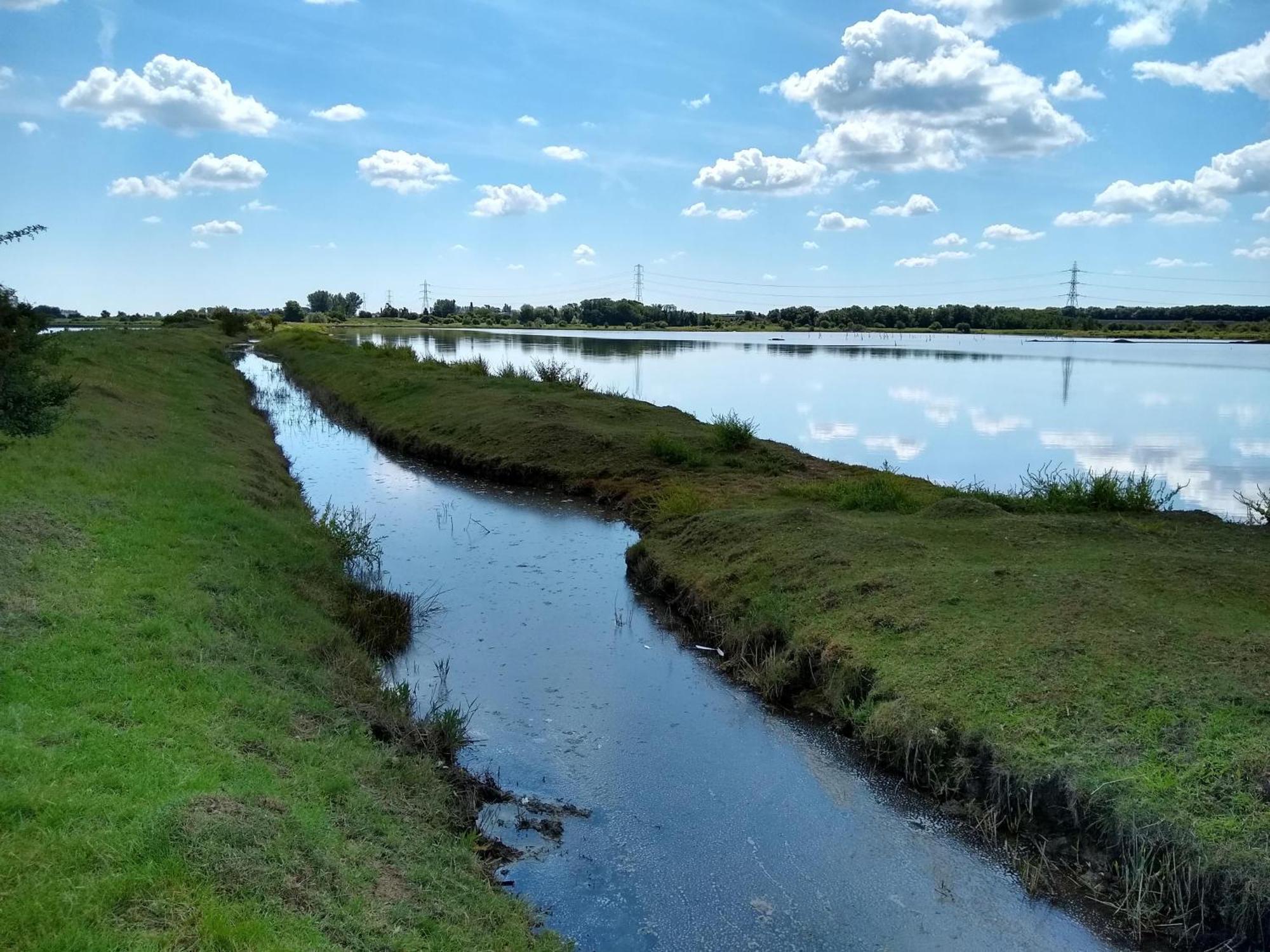 Watercress Barns Apartment Ситингбърн Екстериор снимка
